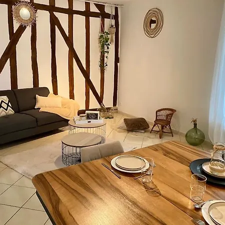 Le Cosy Troyen Secteur Calme 4 Personnes Parking Prive Apartment *